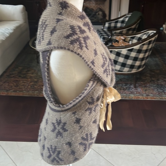 Italian Knit Sweater Vest. One of a kind. Size M. - Picture 5 of 5